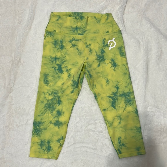 Peloton Cadent Capris - Picture 2 of 8